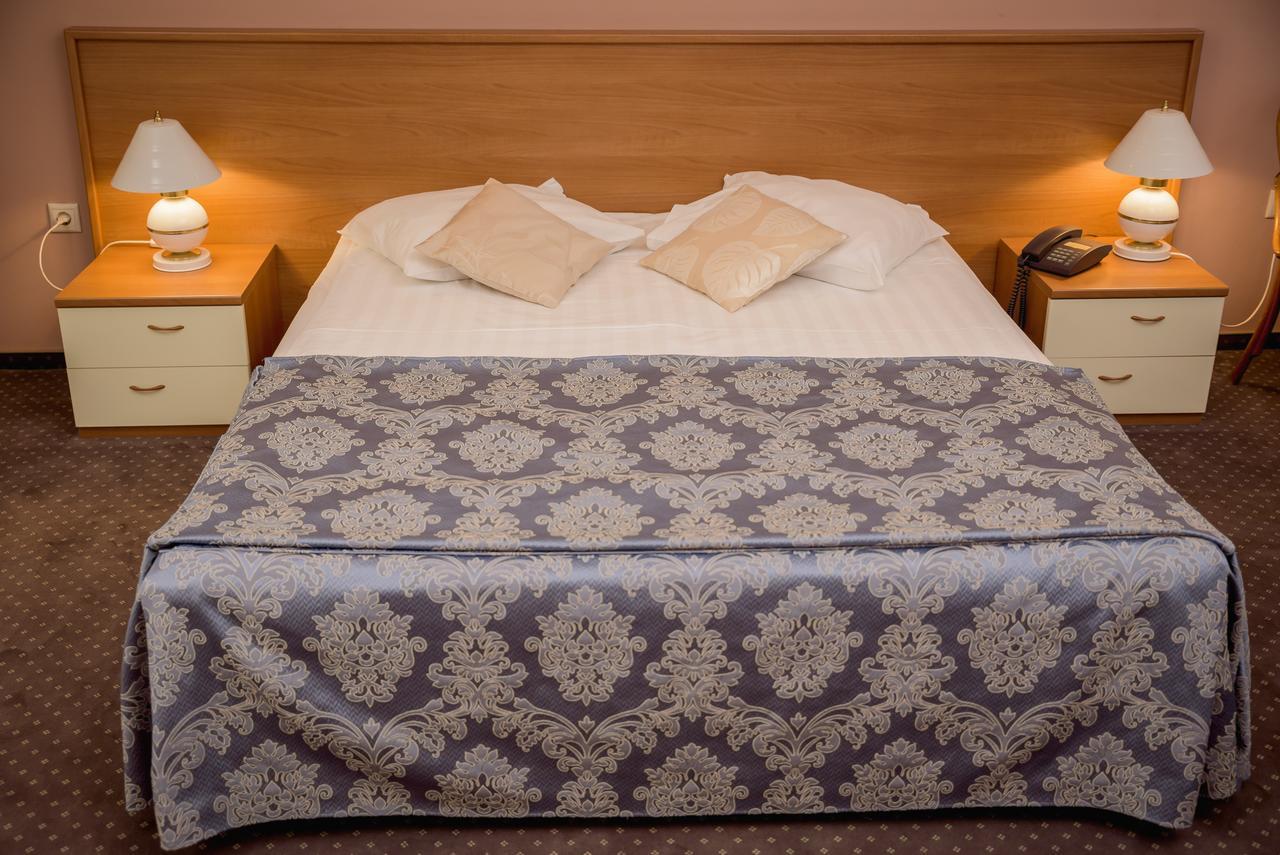 Hotel Reghina Timişoara Exteriör bild