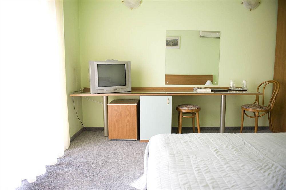Hotel Reghina Timişoara Exteriör bild