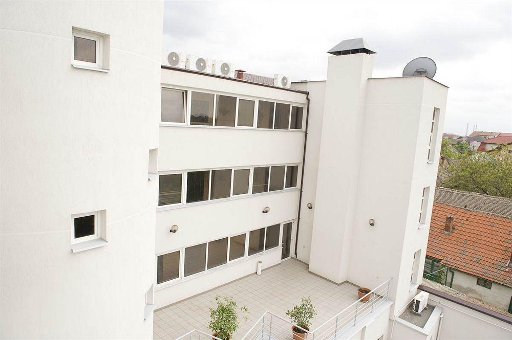 Hotel Reghina Timişoara Exteriör bild